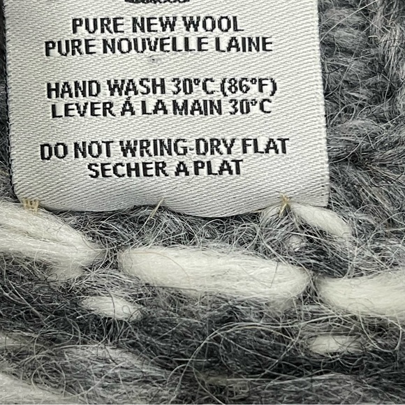 Nordic Store Wool Pullover L EUC - Picture 4 of 8